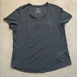 L.L. Bean Women's Dark Gray Short Sleeve Performance Tee - Size XL